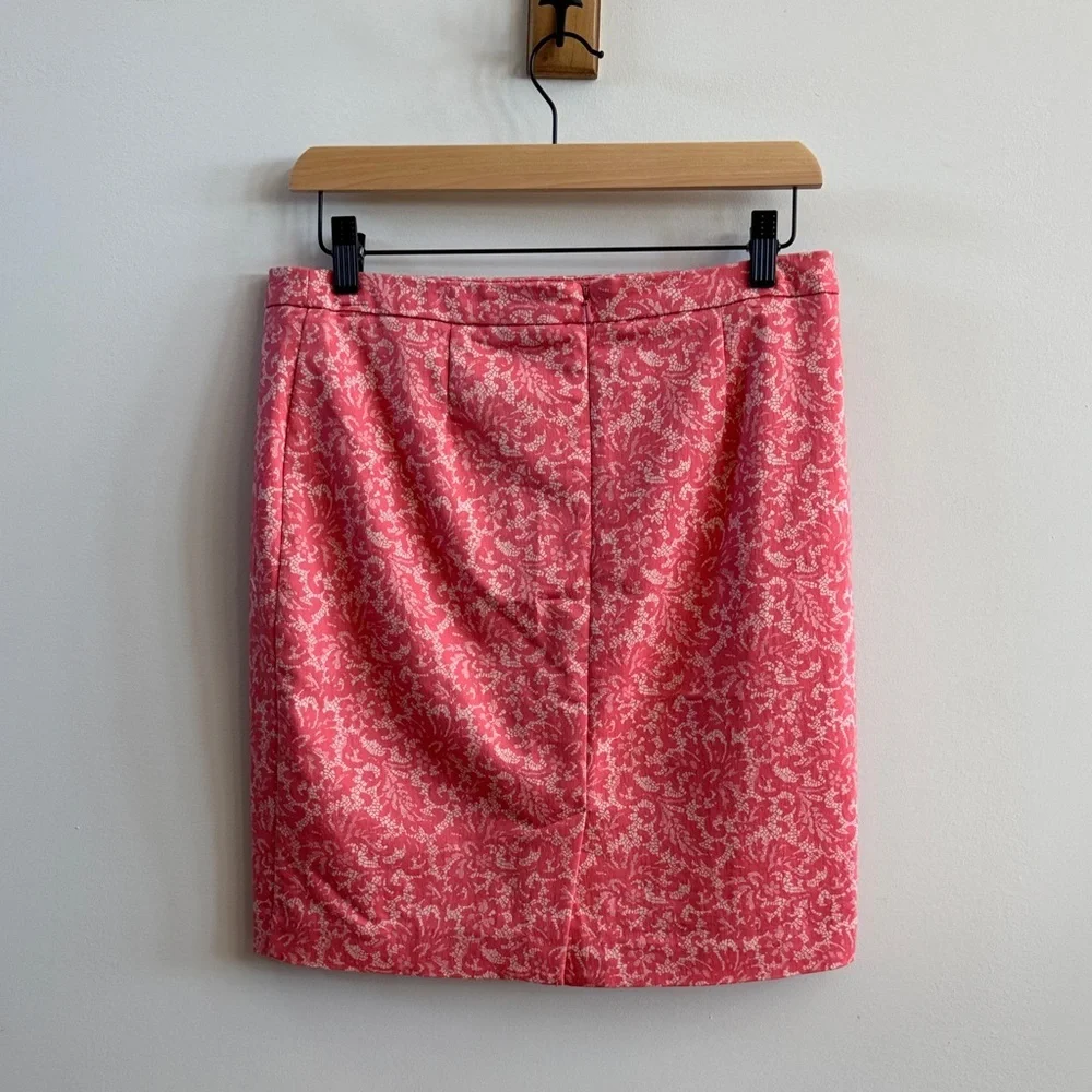 🌸 Reitmans Pink Floral Pencil Skirt
Size 4P (Petite) - Picture 2 of 5